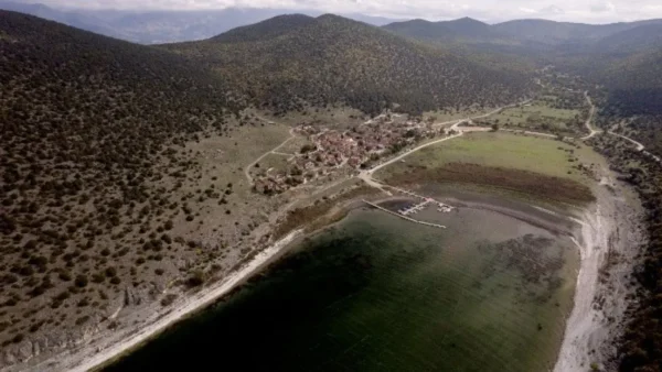 Ανέβηκε η στάθμη στις λίμνες των Πρεσπών αλλά δεν ανακόπτεται η πτωτική πορεία, εξαιτίας της κλιματικής αλλαγής