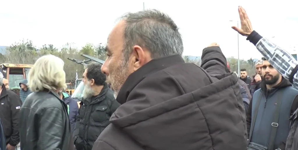 Ο Προμαχώνας "βράζει": Κτηνοτρόφοι παγιδευμένοι με φακέλους που πηγαινοέρχονται - Οργή και απόγνωση στα σύνορα