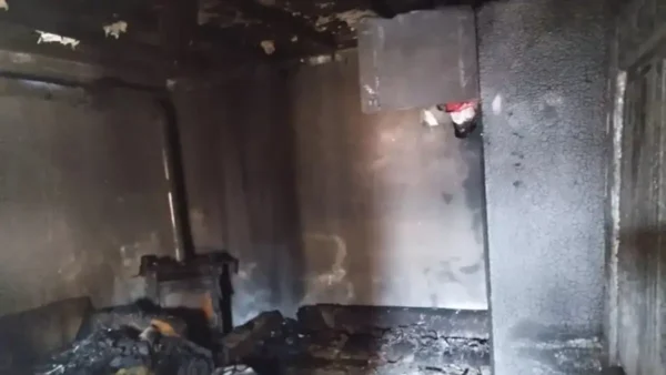 Τραγωδία στη Ροδόπη: Για εμπρησμό από αμέλεια κατηγορείται η μητέρα