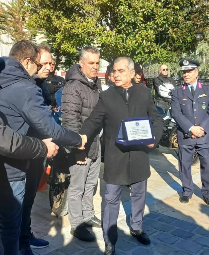 Έξι καινούριες μοτοσικλέτες δώρισε ο Αντιπεριφερειάρχης στην ομάδα ΔΙΑΣ Σερρών