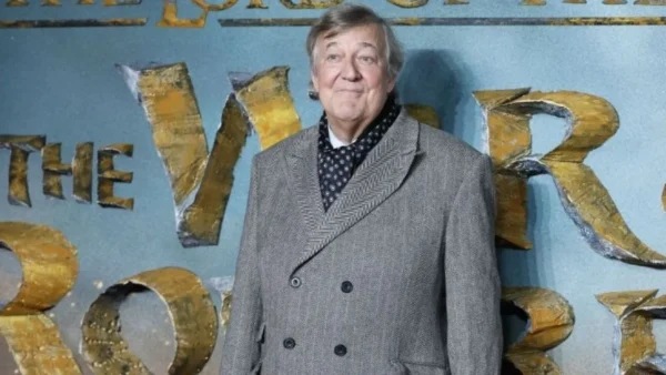 Φεστιβάλ Hay: Ο Στίβεν Φράι σε εκστρατεία για την ενίσχυση της φιλαναγνωσίας στο Ηνωμένο Βασίλειο