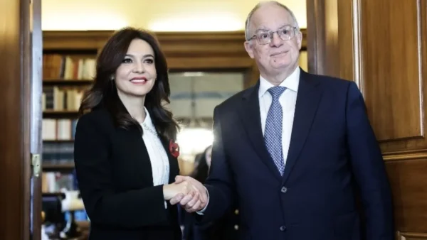 Συνάντηση ΠτΔ Κωνσταντίνου Τασούλα με την Υπουργό Ευρώπης και Εξωτερικών Υποθέσεων της Αλβανίας Eλίζα Σπιροπάλι, στο Προεδρικό Μέγαρο