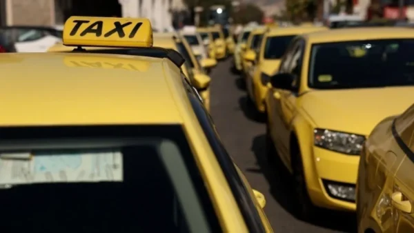 Χωρίς ταξί αύριο η Αττική - Το ΣΑΤΑ παρατείνει την απεργία