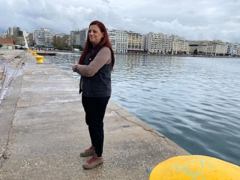 Στις 50 επεµβάσεις σταµάτησα να µετράω... - Η Αθανασία Χουβαρδά μιλάει για τον «μακρύ γολγοθά» ενός εγκαυματία