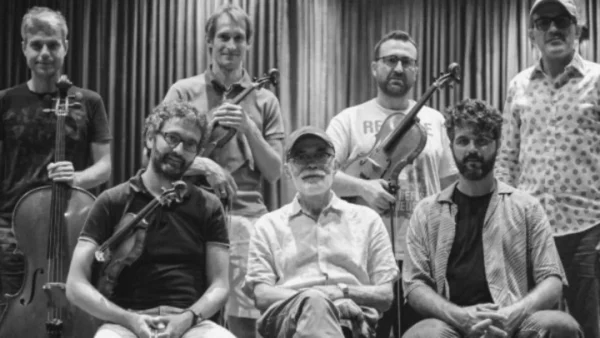 Η σύγχρονη κλασική μουσική συναντά την τζαζ και οι Climate Change το κοινό