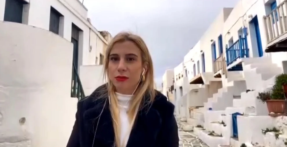 Νικολέττα Χαραλαμπόγλου: Η Σερραία δασκάλα που «ζωντάνεψε» το Δημοτικό Σχολείο στη Φολέγανδρο