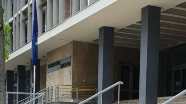 Οδηγούσε υπό την επήρεια αλκοόλ και ενεπλάκη σε τροχαίο με υλικές ζημιές