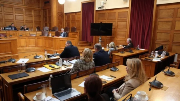 Εξεταστική ΟΠΕΚΕΠΕ-Γρ. Αποστολάκος: Υπήρχαν μεμονωμένα περιστατικά παραβατικότητας