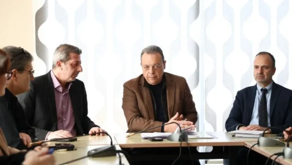 Σ. Φάμελλος: Η κυβέρνηση έχει αποδυναμώσει τα θέματα υγείας και ασφάλειας της εργασίας