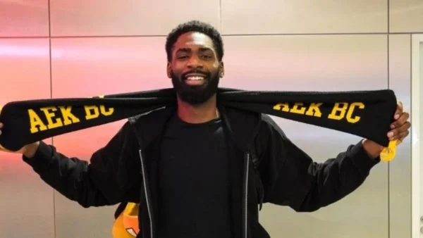 Φίζελ: «Θα είμαι η καλύτερη εκδοχή του εαυτού μου στην ΑΕΚ»