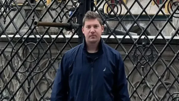 Άφαντος εδώ και ένα μήνα ο 33χρονος γιατρός στην Κρήτη - «Παραμένω στα Χανιά μέχρι να βρω το παιδί μου», λέει η μητέρα του