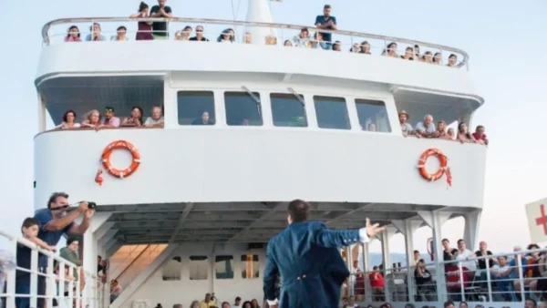 Το Lemon του Μ. Βελέντζα έρχεται στο ΠΛΥΦΑ για λίγες παραστάσεις από 31/1 έως 28/2