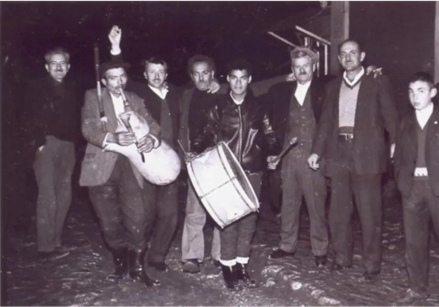 Τα πρωτοχρονιάτικα καρναβάλια της Δυτικής Μακεδονίας με τις αρχαίες ρίζες