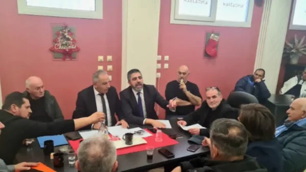 Σε θετικό κλίμα η συνάντηση της Συνομοσπονδίας Λαϊκών Αγορών με κυβερνητικά στελέχη