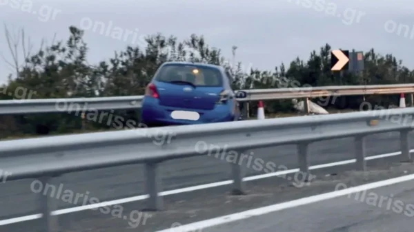Τραγωδία στη Λάρισα: Νεκρός ο οδηγός αυτοκινήτου που έπεσε πάνω στις προστατευτικές μπάρες