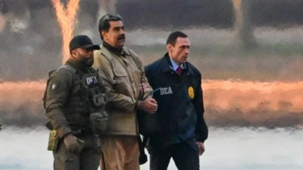 «Αιχμάλωτος πολέμου» δηλώνει ο Νικολάς Μαδούρο