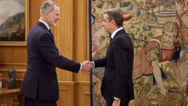 Ο Κυρ. Μητσοτάκης στη Μαδρίτη: Συνάντηση με τον πρωθυπουργό της Ισπανίας και τον Βασιλιά Φελίπε