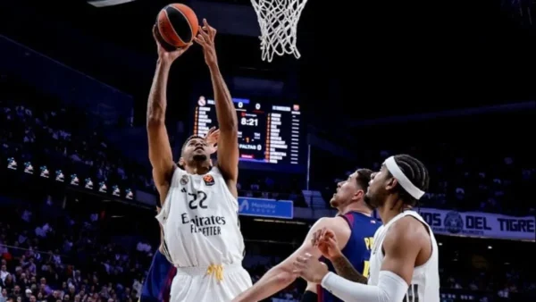 Θρίαμβος της Ρεάλ στο clasico