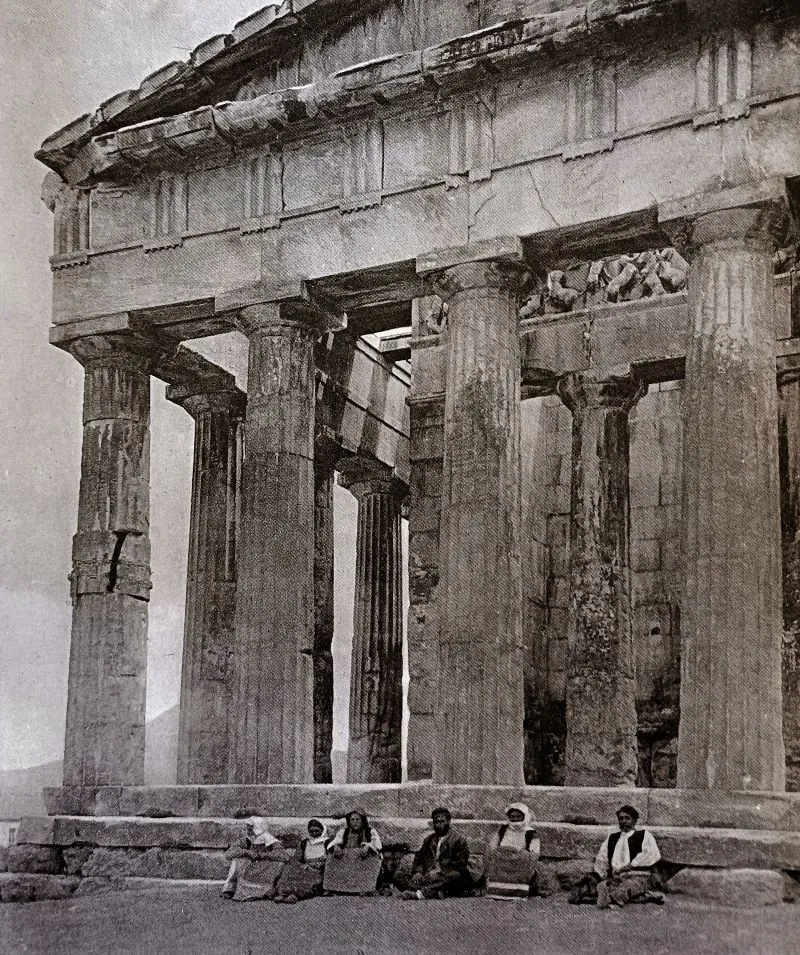 Θησείο - H γοητευτική γειτονιά με τη μακρά ιστορία, τους θρύλους και τα σπαρταριστά ευτράπελα