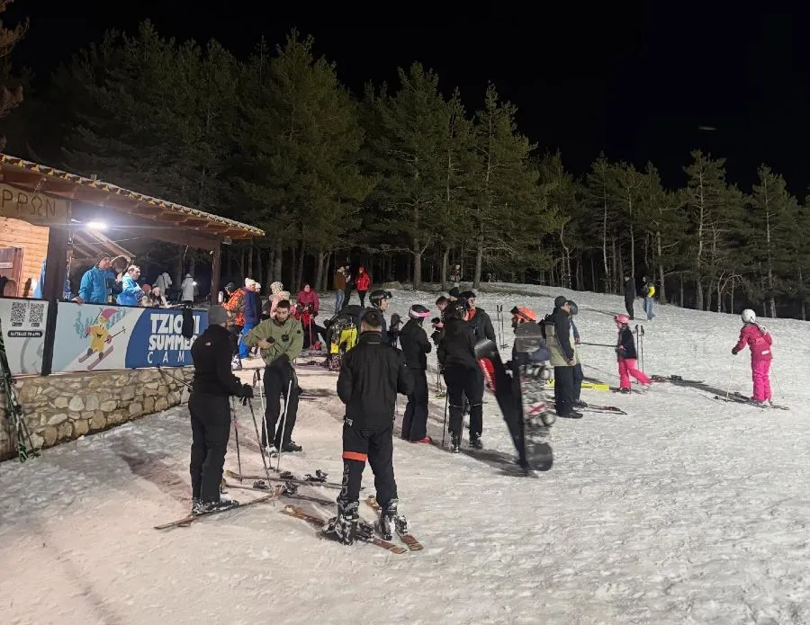 Σέρρες: Απογευματινό – βραδινό σκι στο χιονοδρομικό κέντρο του Λαϊλιά - φωτογραφίες