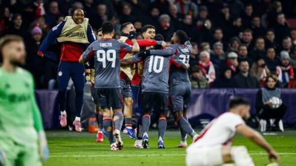 Άγιαξ Ολυμπιακός 1 - 2: «Ερυθρόλευκο» έπος και πρόκριση