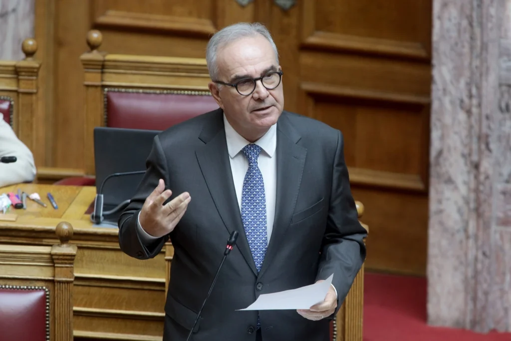 Νίκος Παπαθανάσης: Υπηρεσίες υποστήριξης για την ένταξη φοιτητριών και φοιτητών στην αγορά εργασίας με χρηματοδότηση από το ΕΣΠΑ