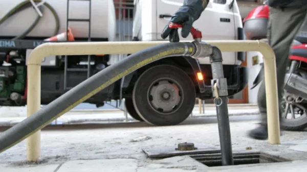 Εξαρθρώθηκε εγκληματική οργάνωση που εξαπατούσε με «πειραγμένες» αντλίες σε βενζινάδικα - 13 συλλήψεις