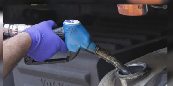 Απάτες σε πρατήρια υγρών καυσίμων με "πειραγμένες αντλίες" - Μεγάλη αστυνομική επιχείρηση από την ΔΑΟΕ