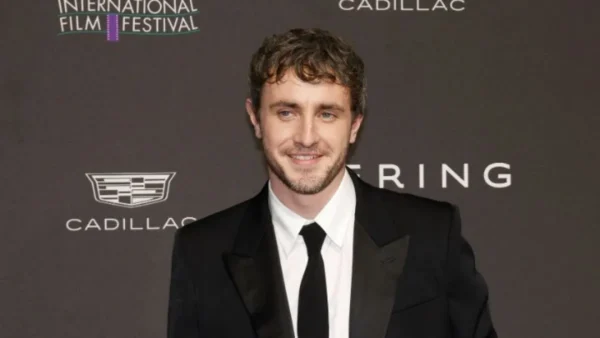 Ο Πολ Μέσκαλ αποκάλυψε ότι θα τραγουδά ο ίδιος ως Πολ ΜακΚάρτνεϊ στις ταινίες για τους Beatles