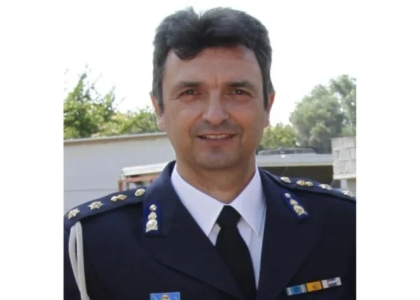 Νέος Διοικητής Διοίκησης Πυροσβεστικών Υπηρεσιών Νομού Σερρών,  αναλαμβάνει ο Πύραρχος Πρόδρομος Καλαϊτζίδης,  με απόφαση του Αρχηγού του Πυροσβεστικού Σώματος.