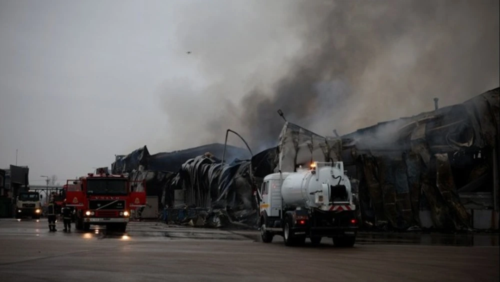 Νεκρές τέσσερις εργαζόμενες στη μεγάλη πυρκαγιά στα Τρίκαλα – Αγνοείται μία - video