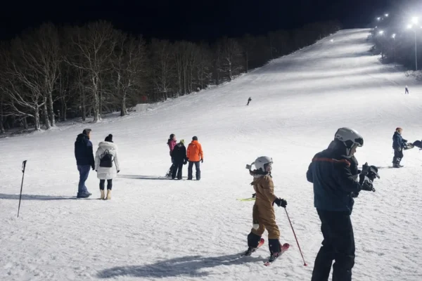Σέρρες: Απογευματινό – βραδινό σκι στο χιονοδρομικό κέντρο του Λαϊλιά - φωτογραφίες