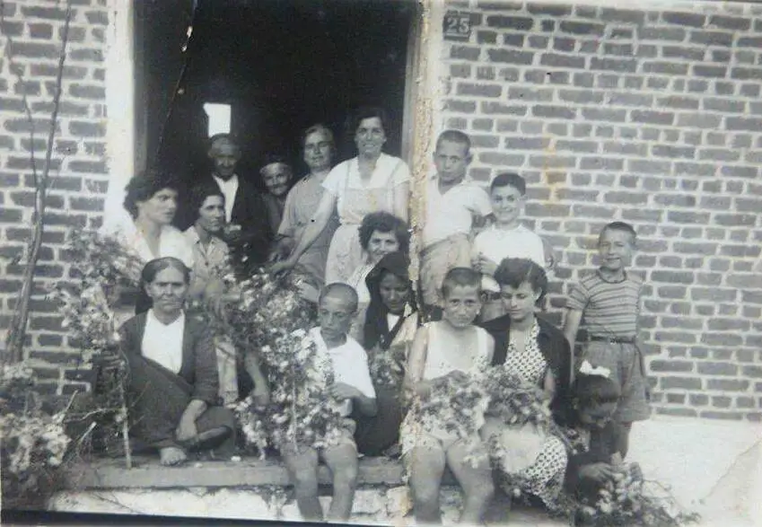 Λέξεις που χάθηκαν, επαγγέλματα που έζησαν μέσα από το βιβλίο με 122 επαγγέλματα του περασμένου αιώνα στο Σουφλί