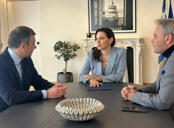 Συνάντηση Χατζηβασιλείου με Κεφαλογιάννη: Όραμά μου να μπει ο Λαϊλιάς στον διεθνή χάρτη του χιονοδρομικού τουρισμού