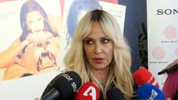Άννα Βίσση: «Μου άρεσε που ο Καπουτζίδης έγραψε στο reunion του “Παρά Πέντε” ότι η Βίσση είναι για πάντα»