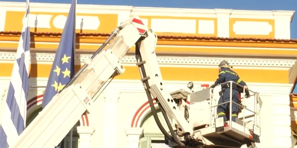 Εντυπωσιακή άσκηση πυρασφάλειας «ΣΙΡΡΑ 2026» στο κτήριο του Διοικητηρίου Σερρών