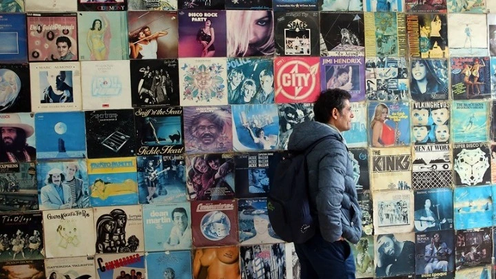 Τα δισκάδικα ζωντανεύουν ξανά στην Αθήνα - video