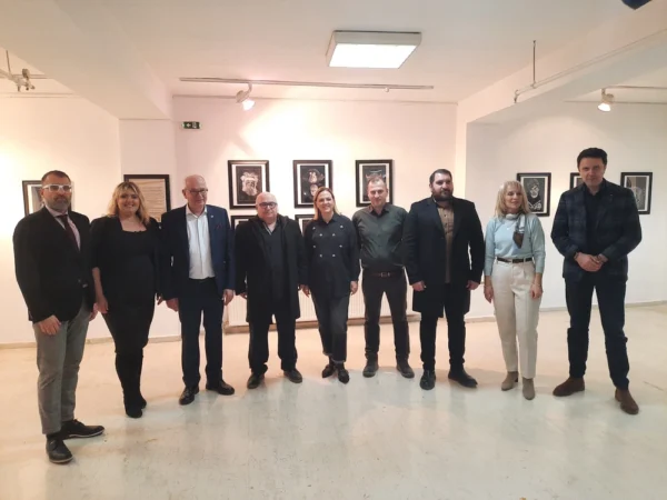 Δήμος Σερρών: Τα εγκαίνια της έκθεσης φωτογραφίας του Γιώργου Μυτιληνού