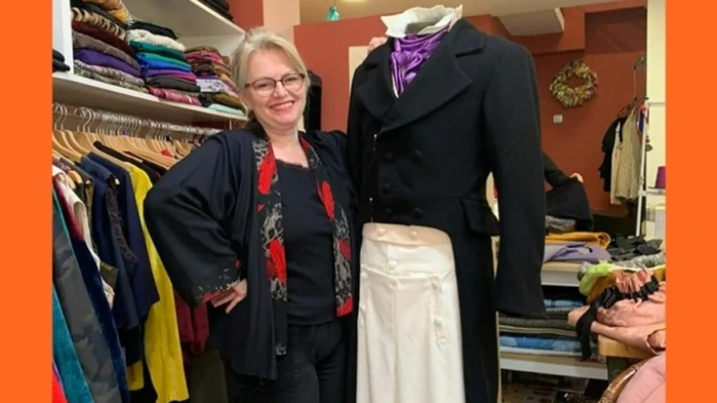 Τα ρούχα του «Καποδίστρια» – Η Άρτεμις Ισουφλλάρι, μοδίστρα και σχεδιάστρια ρούχων, μεταφέρει την εμπειρία της