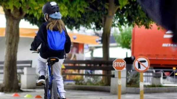 Προχωρά σε ανακατασκευή ποδηλατοδρόμων η Καρδίτσα, η πόλη με τα 30.000 ποδήλατα