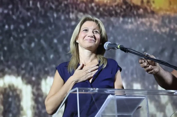 Μ. Καρυστιανού: Με ακολουθούν κι άλλοι συγγενείς θυμάτων των Τεμπών