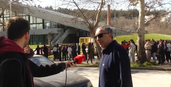 Κολυμβητήριο Σερρών: Χρυσές στιγμές - Σκουριασμένα δοκάρια, κλειστό, κατεστραμμένο και επικίνδυνο - video