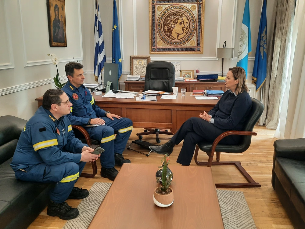 Με τους νέους Διοικητές της 10ης Μ/Π ΤΠ και των Πυροσβεστικών Υπηρεσιών συναντήθηκε η Δήμαρχος Σερρών