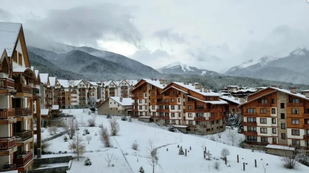 Μπάνσκο: Εκεί που το βουνό συναντά την παράδοση -Δείτε βίντεο