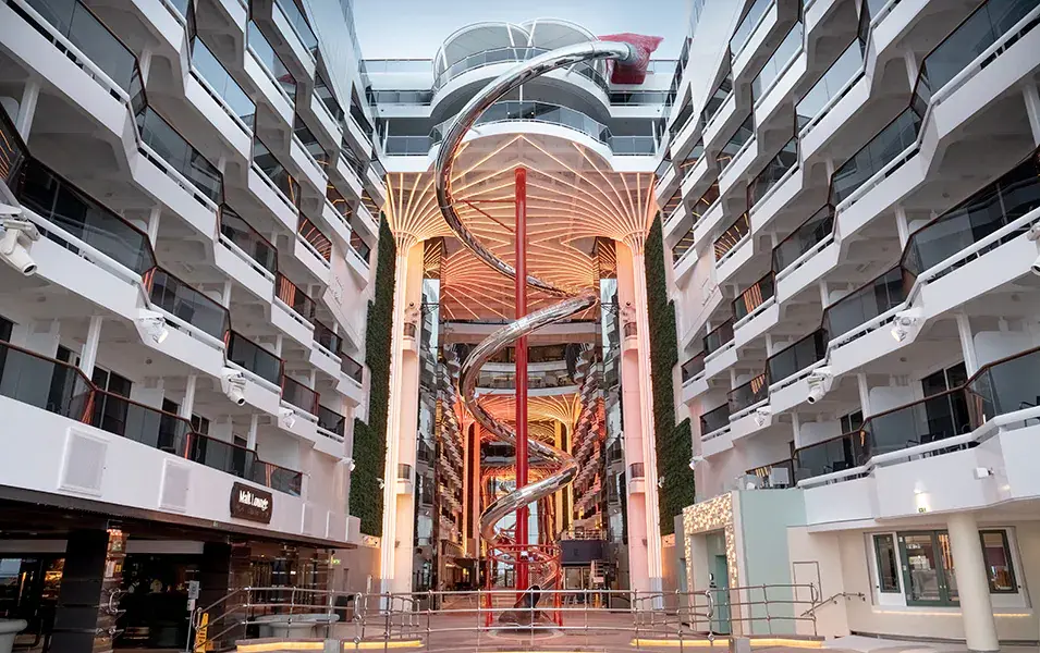 MSC World Europa: Η κρουαζιέρα περνά σε νέα εποχή – Πράσινες επενδύσεις, mega-πλοία και η Ελλάδα στον πυρήνα της Μεσογείου