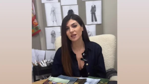 Σχεδιάστρια μόδας δημιουργεί φουλάρια εικόνες και μνήμες από την πόλη των Σερρών