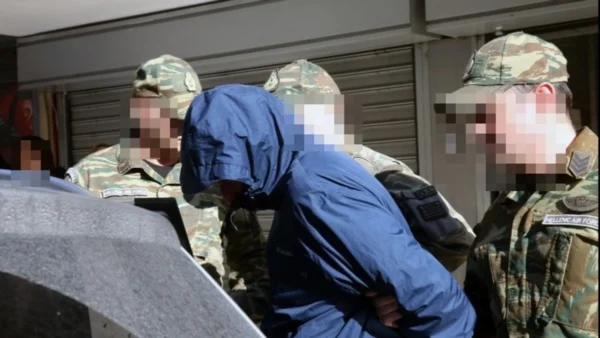 Απολογία σμήναρχου στο Αεροδικείο Αθηνών: Υπό κράτηση έως την Τρίτη οπότε θα απολογηθεί σε στρατιωτικό εισαγγελέα