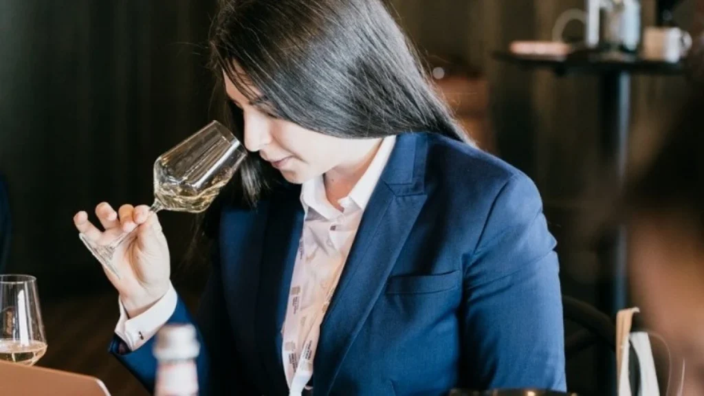 Δύο γυναίκες- πρέσβειρες του ελληνικού κρασιού στο Λονδίνο και η λαμπρή προοπτική των ελληνικών ποικιλιών