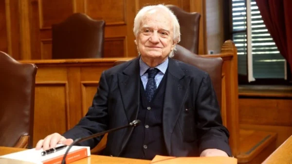 Εξεταστική επιτροπή ΟΠΕΚΕΠΕ: Κατάθεση πρώην υπουργού Αγροτικής Ανάπτυξης Σωτ. Χατζηγάκη