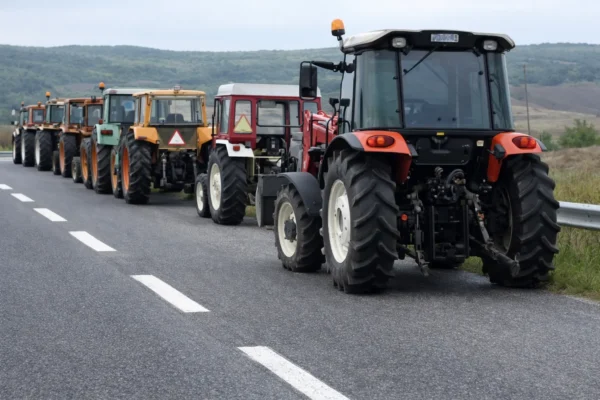 Πανελλαδικό αγροτικό συλλαλητήριο στις 16:00 στο Σύνταγμα